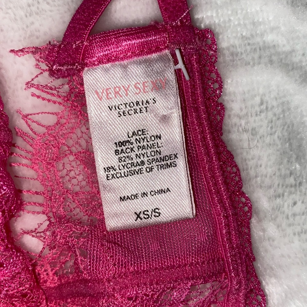 NEW Victoria’s Secret Very Sexy Lace Garter Belt - XS/S - Picture 4 of 6